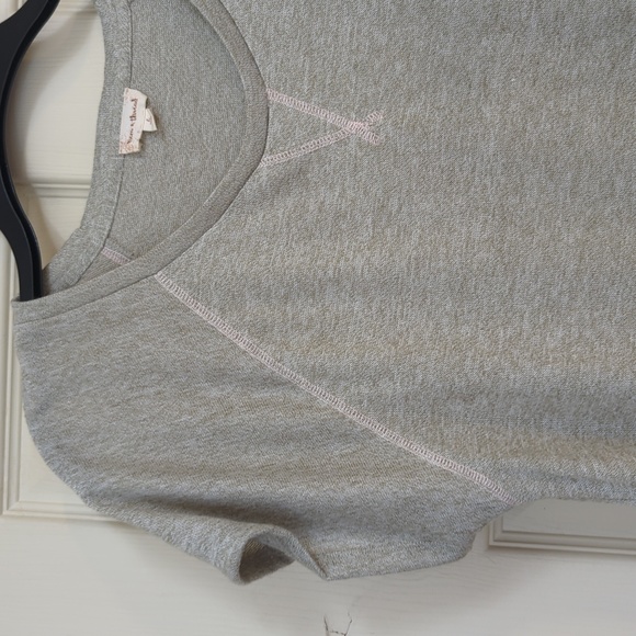 Hem & Thread Top - Large - Picture 3 of 6
